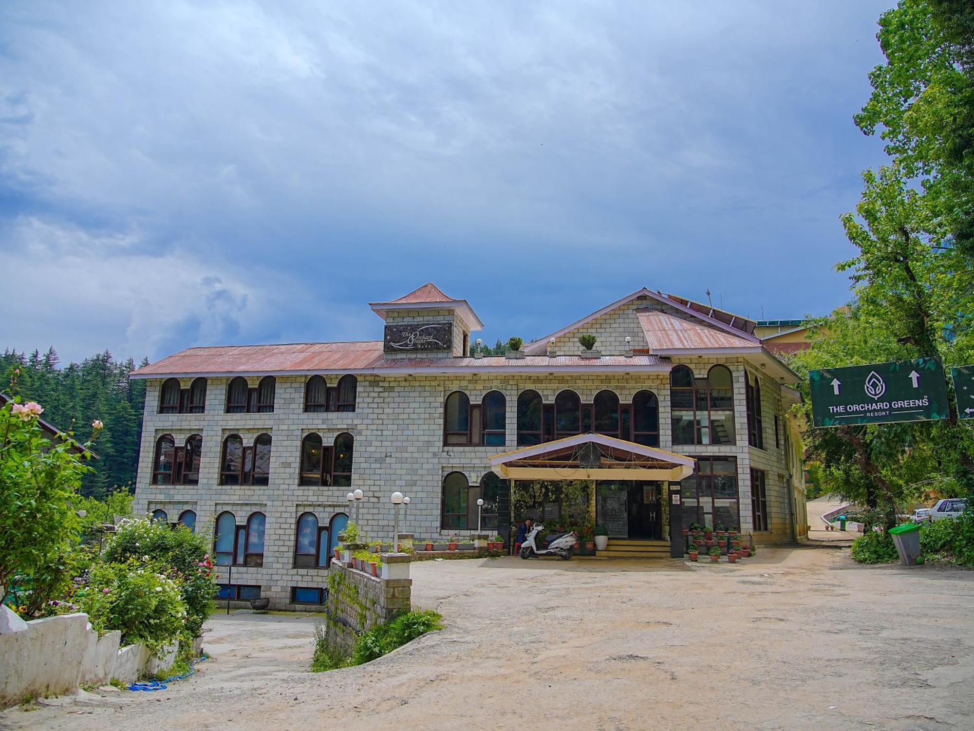 The Orchard Greens Manāli Екстериор снимка