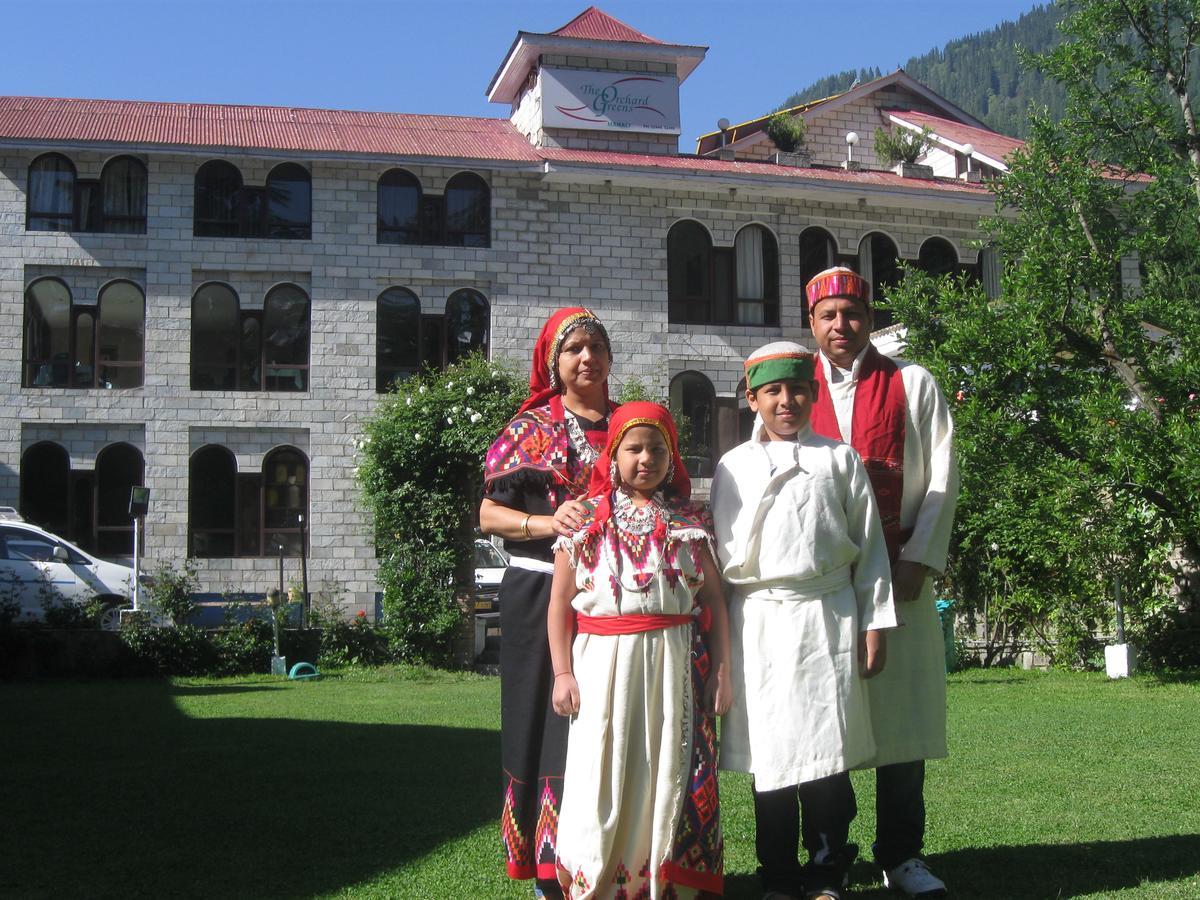 The Orchard Greens Manāli Екстериор снимка